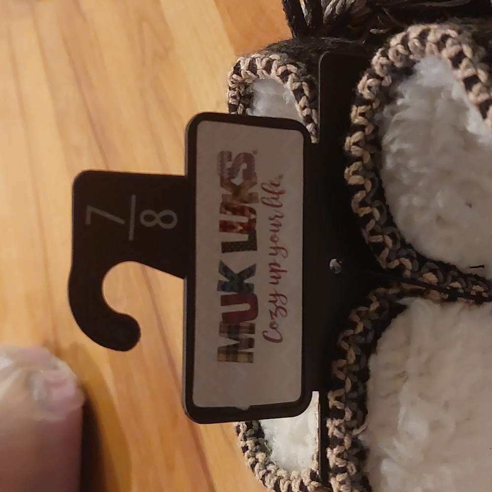 Muk Luks Slipper Booties - Picture 5 of 13